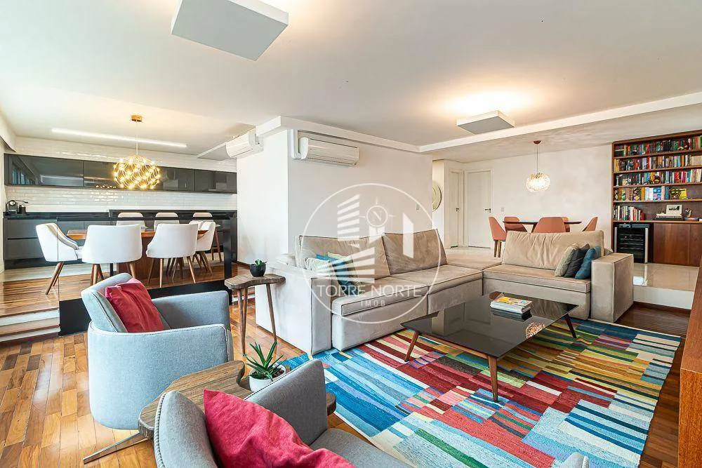 Apartamento, 3 quartos, 170 m² - Foto 1