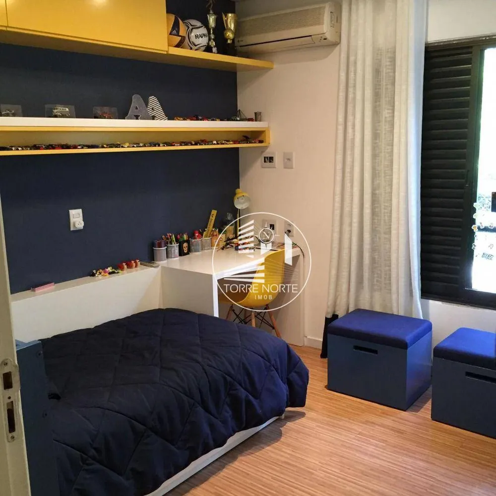 Apartamento, 3 quartos, 170 m² - Foto 1