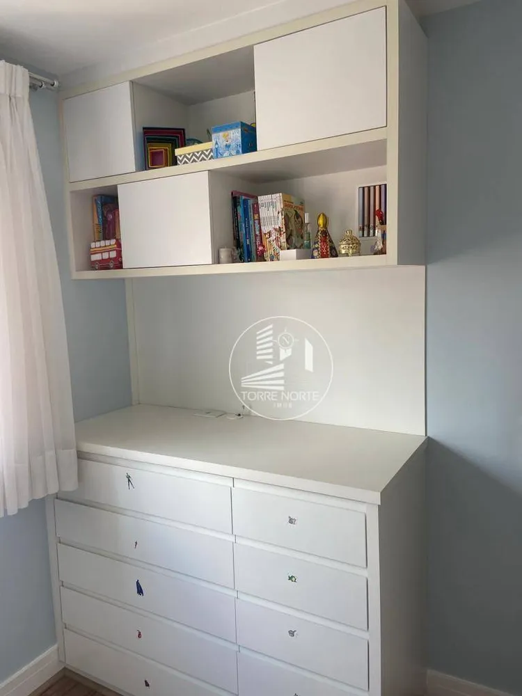 Apartamento, 3 quartos, 105 m² - Foto 2