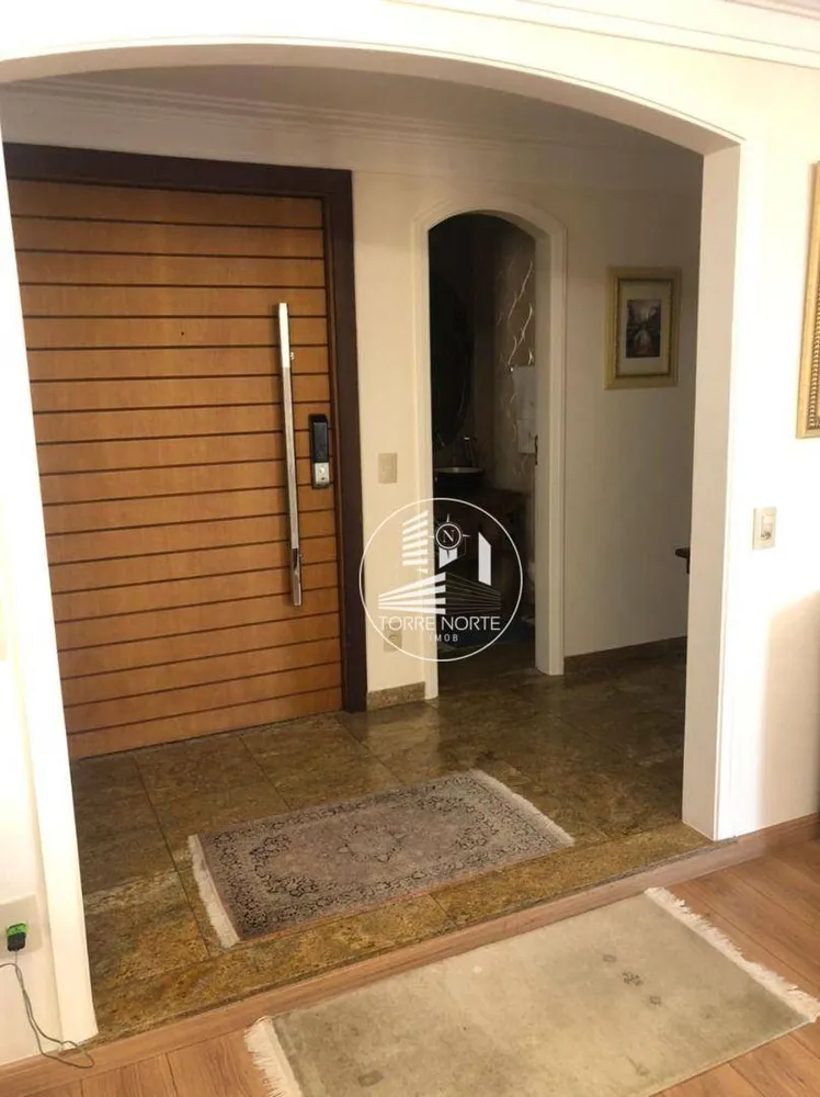 Apartamento, 4 quartos, 242 m² - Foto 2