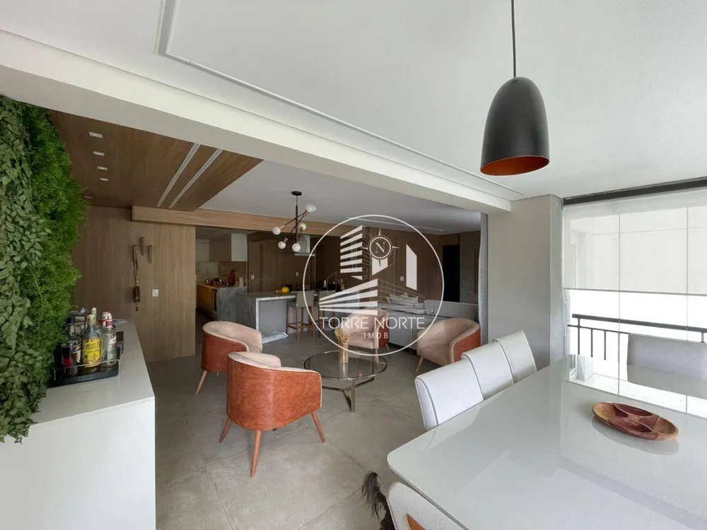 Apartamento, 3 quartos, 129 m² - Foto 2