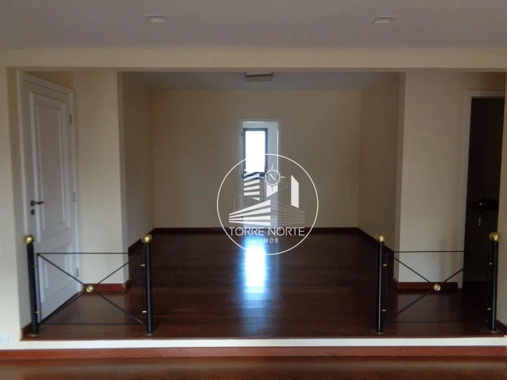 Apartamento, 3 quartos, 130 m² - Foto 3