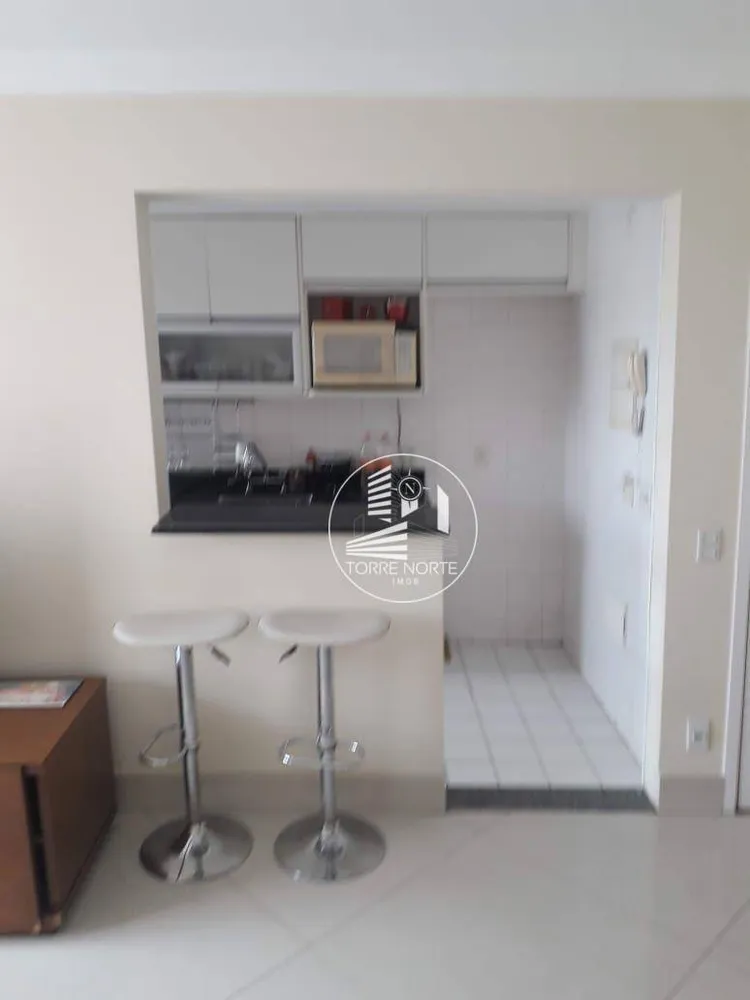 Apartamento, 3 quartos, 140 m² - Foto 2