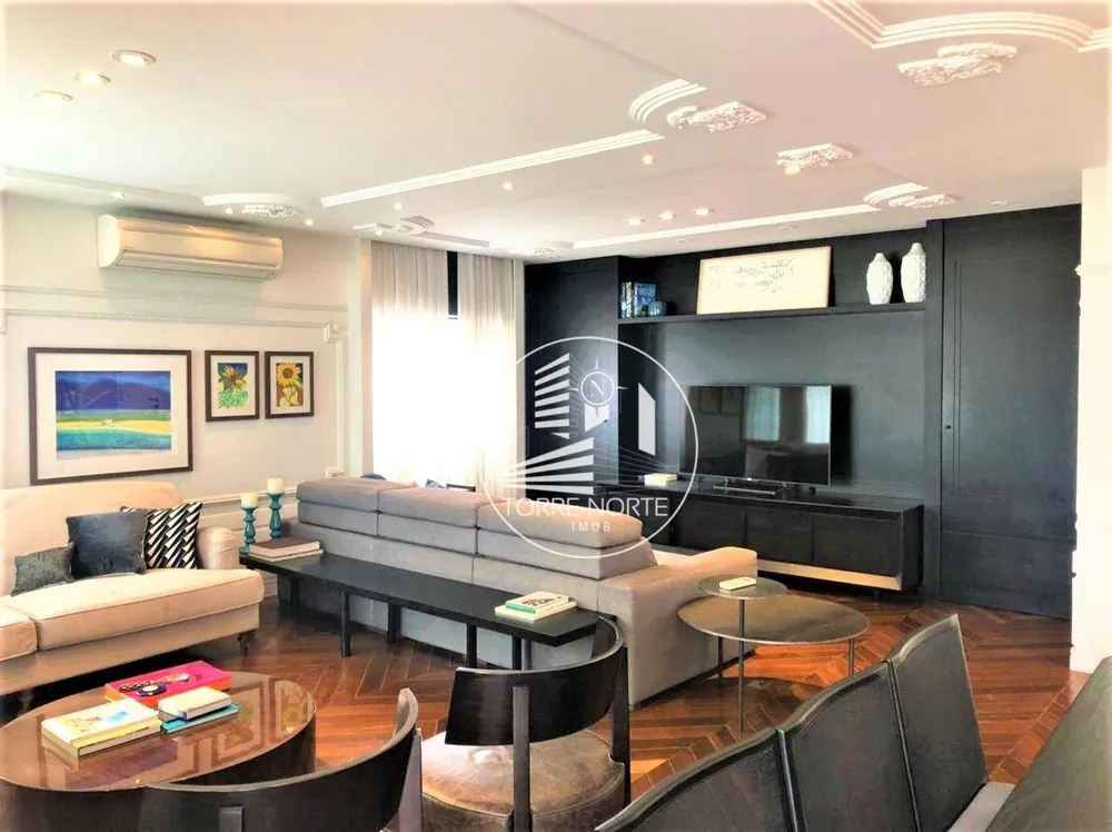 Apartamento, 3 quartos, 165 m² - Foto 1