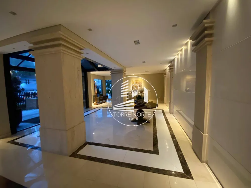 Apartamento, 4 quartos, 220 m² - Foto 2