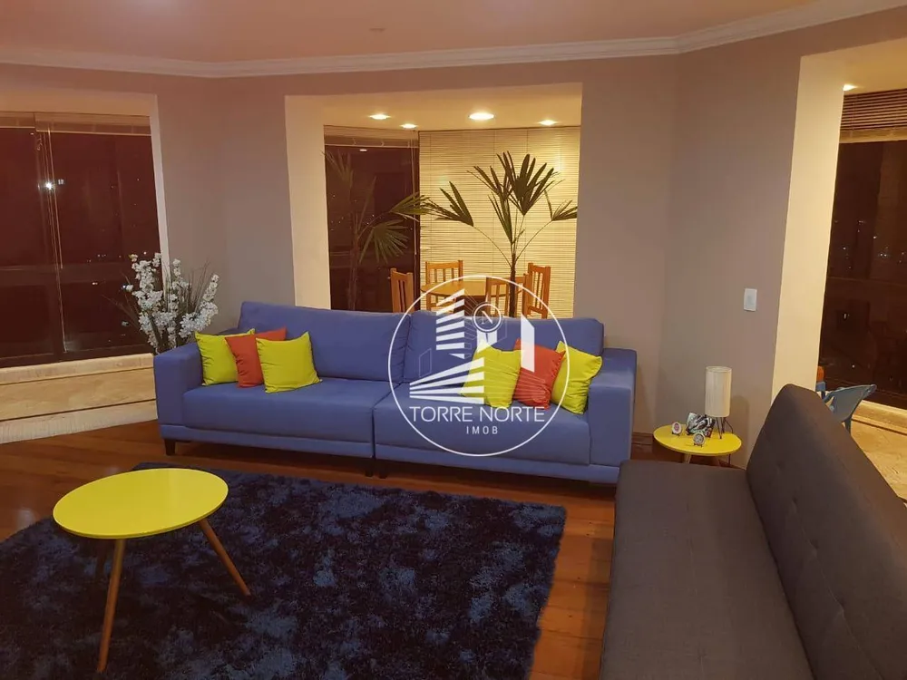 Apartamento, 4 quartos, 220 m² - Foto 2