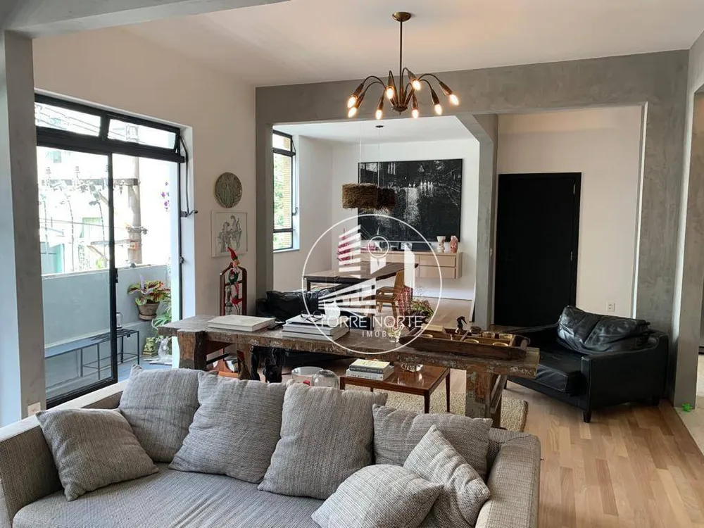 Apartamento, 1 quarto, 130 m² - Foto 1