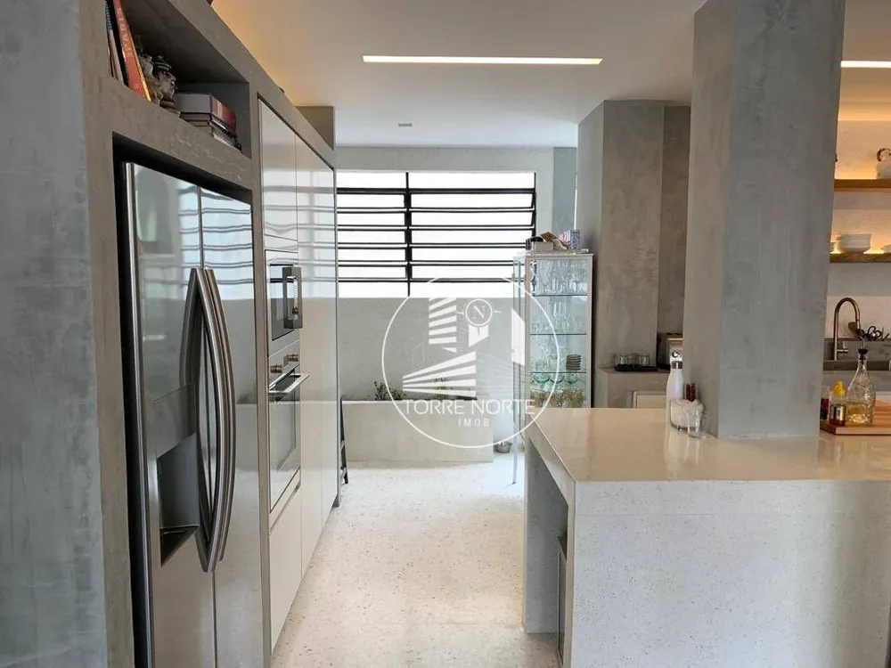 Apartamento, 1 quarto, 130 m² - Foto 3