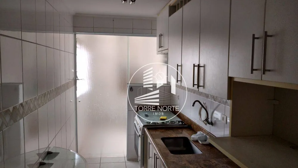 Apartamento, 3 quartos, 80 m² - Foto 2