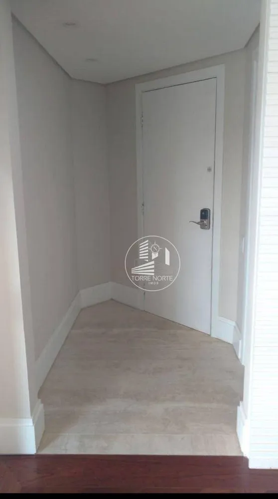 Apartamento, 3 quartos, 138 m² - Foto 2