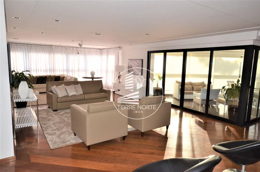 Apartamento, 3 quartos, 280 m² - Foto 2