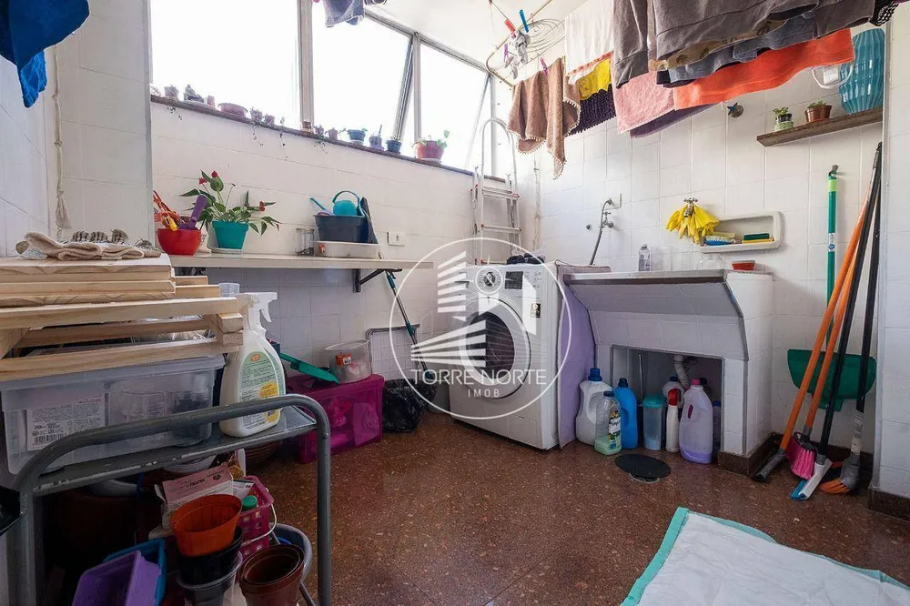 Apartamento, 3 quartos, 142 m² - Foto 2