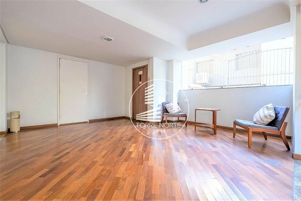 Apartamento, 3 quartos, 142 m² - Foto 2