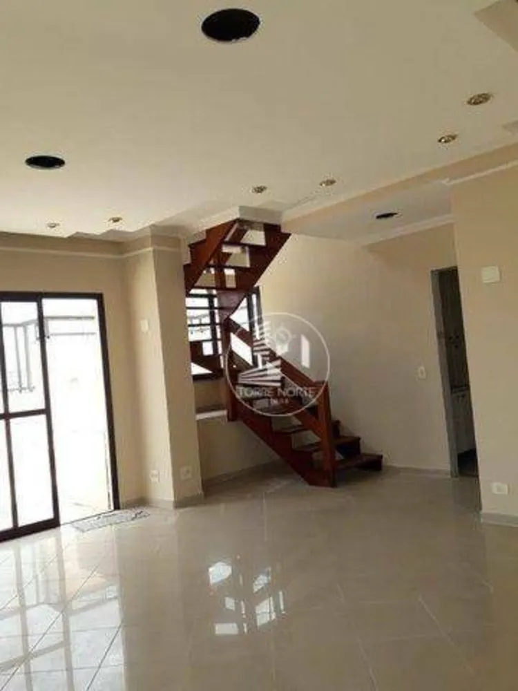 Cobertura, 3 quartos, 169 m² - Foto 2