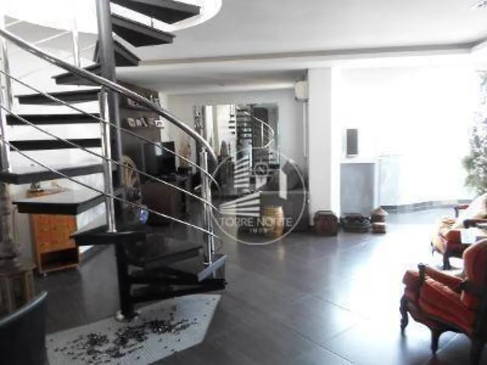 Cobertura, 3 quartos, 290 m² - Foto 2