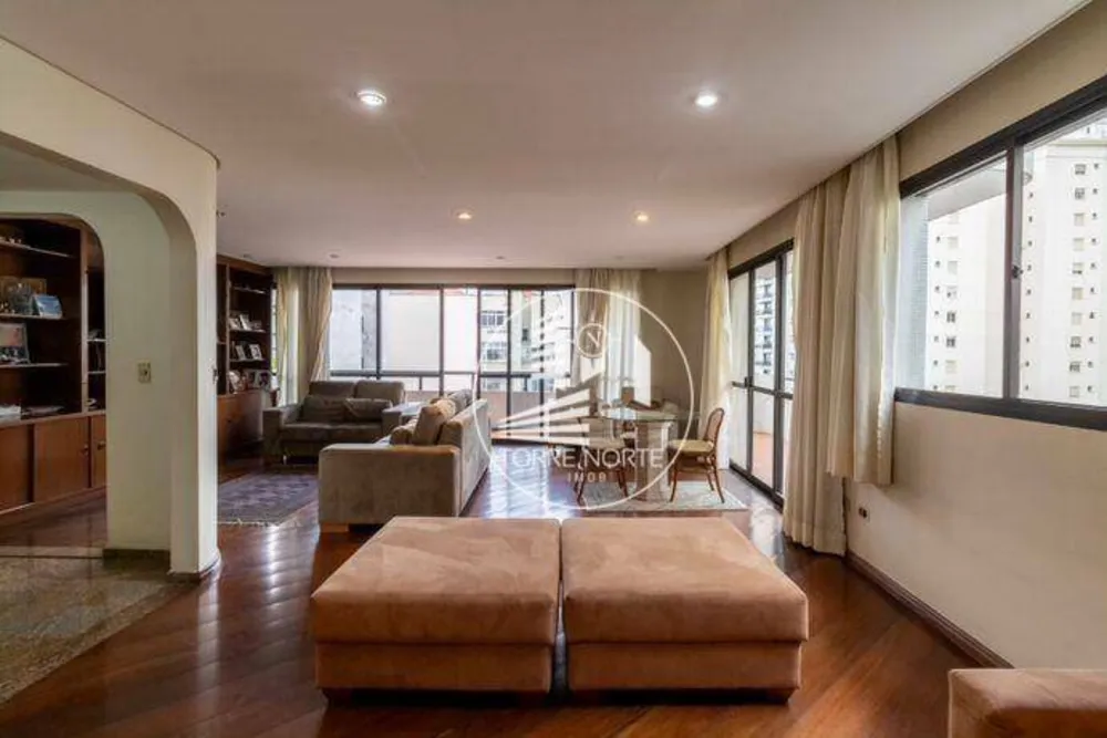 Apartamento, 3 quartos, 247 m² - Foto 3
