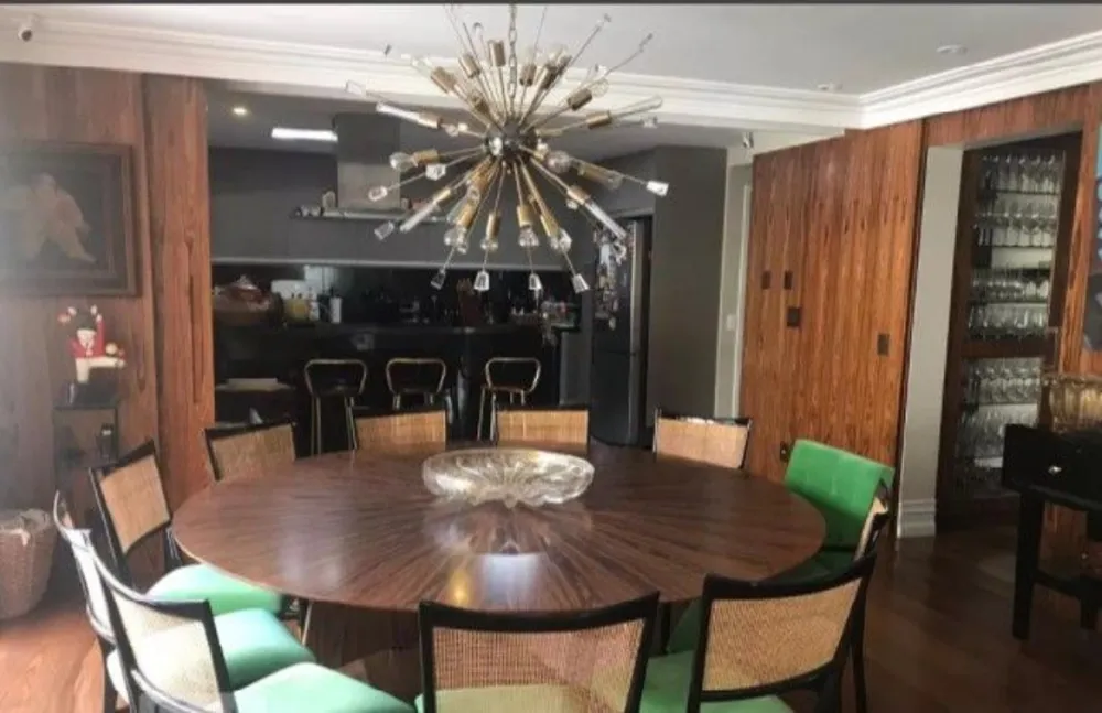 Apartamento, 3 quartos, 220 m² - Foto 2