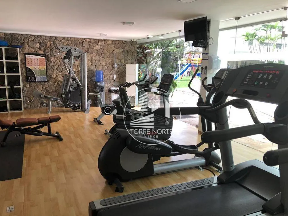Cobertura, 3 quartos, 264 m² - Foto 2