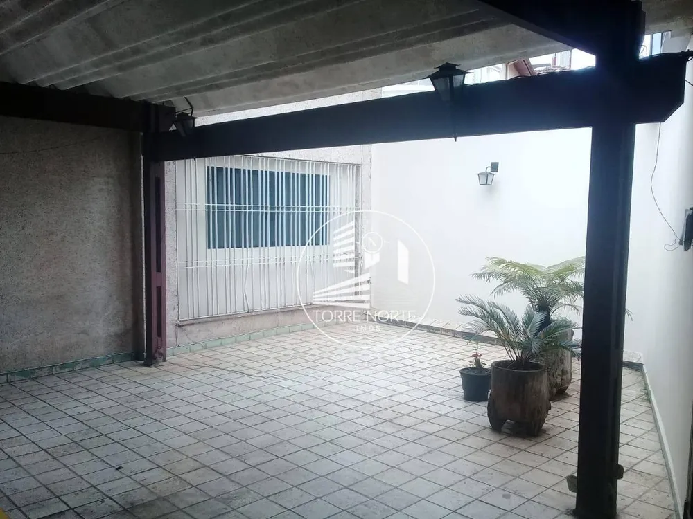 Casa, 3 quartos, 300 m² - Foto 1