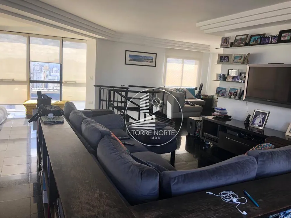 Cobertura, 3 quartos, 300 m² - Foto 4