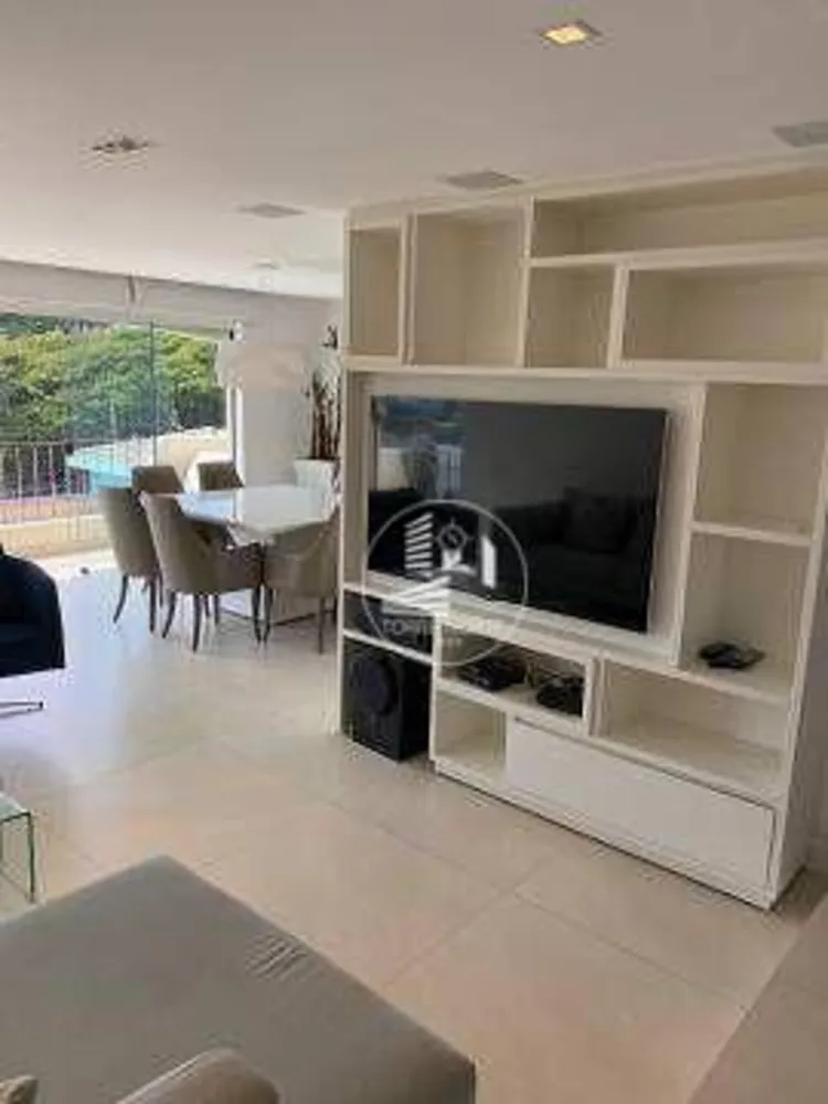 Apartamento, 3 quartos, 154 m² - Foto 1