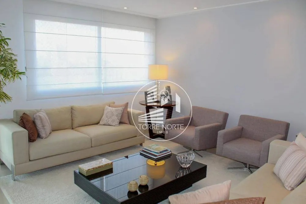 Apartamento, 4 quartos, 198 m² - Foto 2
