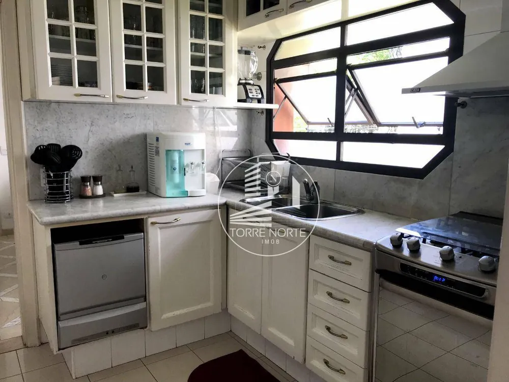 Apartamento, 3 quartos, 180 m² - Foto 3