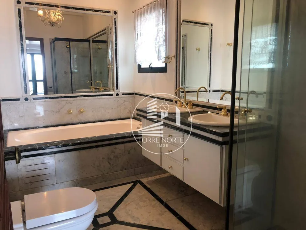 Cobertura, 3 quartos, 322 m² - Foto 4