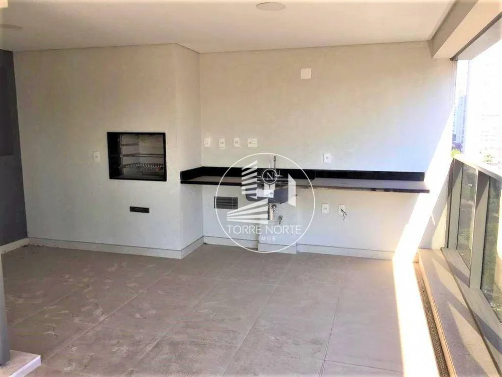 Apartamento, 3 quartos, 192 m² - Foto 3