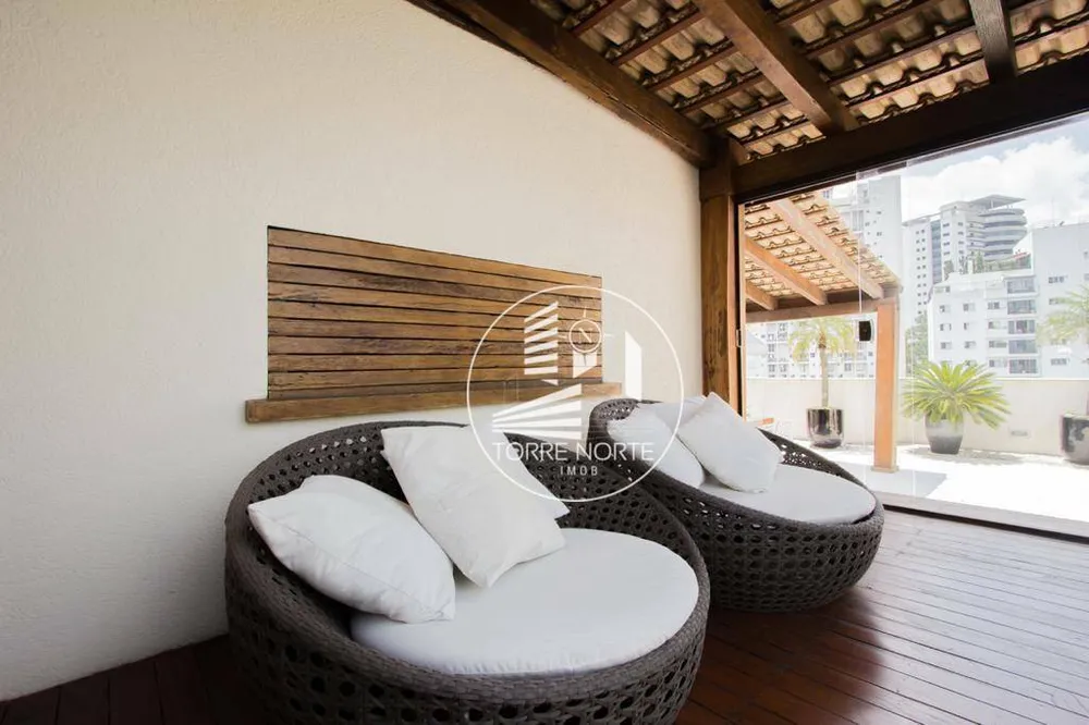 Apartamento, 3 quartos, 380 m² - Foto 2