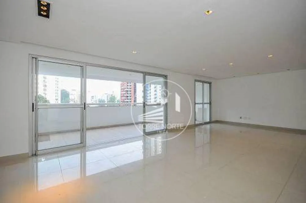 Apartamento, 3 quartos, 176 m² - Foto 1