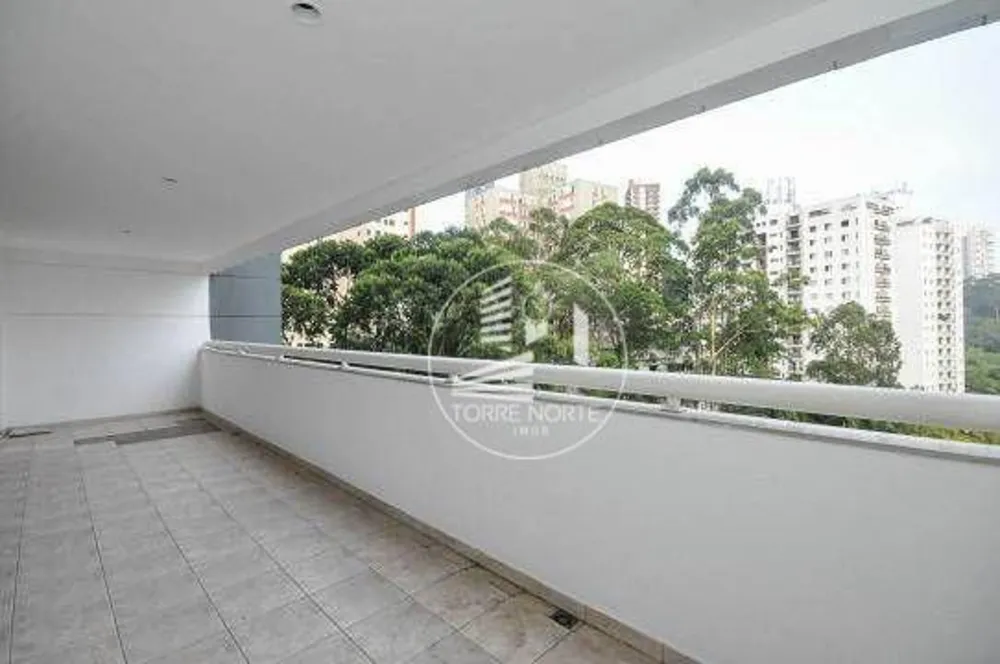 Apartamento, 3 quartos, 176 m² - Foto 3