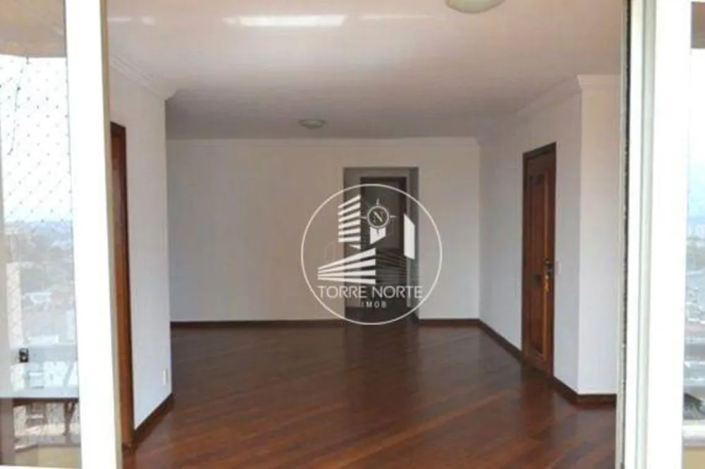 Apartamento, 3 quartos, 131 m² - Foto 4