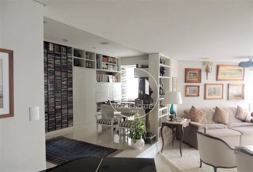 Apartamento, 4 quartos, 245 m² - Foto 4