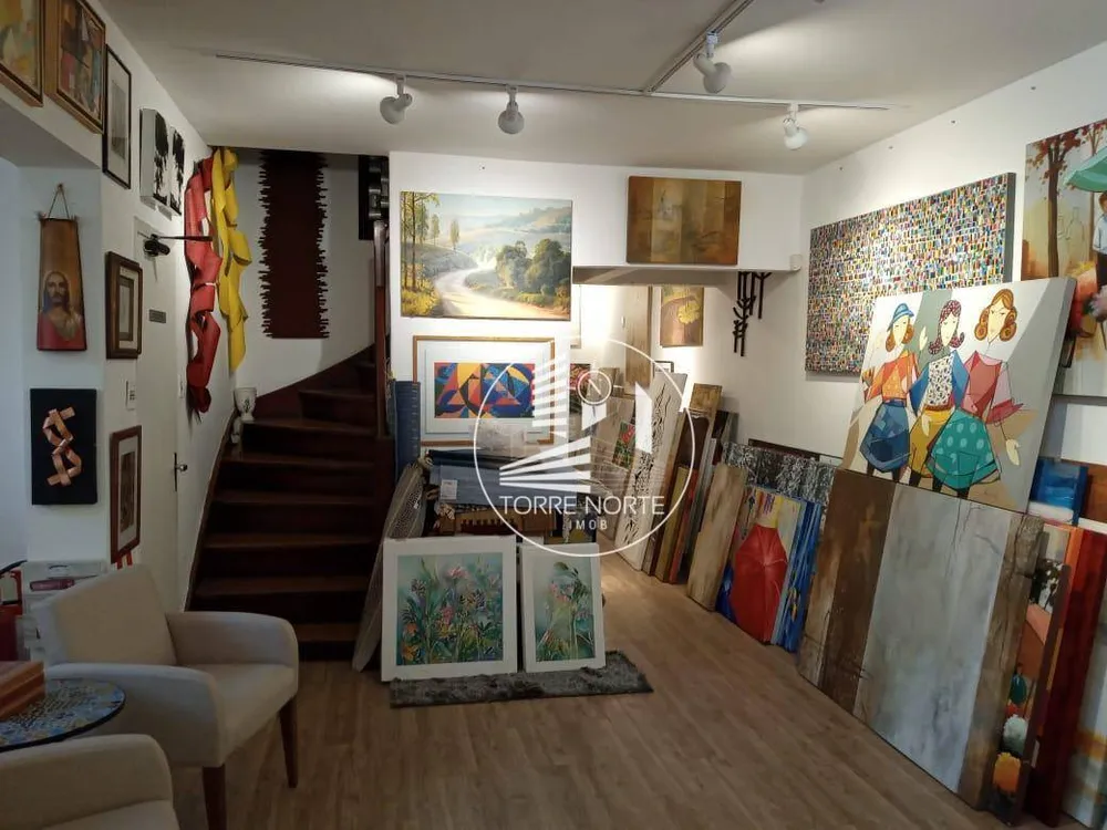 Sobrado, 2 quartos, 250 m² - Foto 2