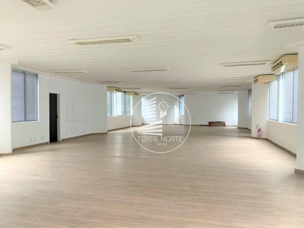 Sala-Conjunto, 204 m² - Foto 1