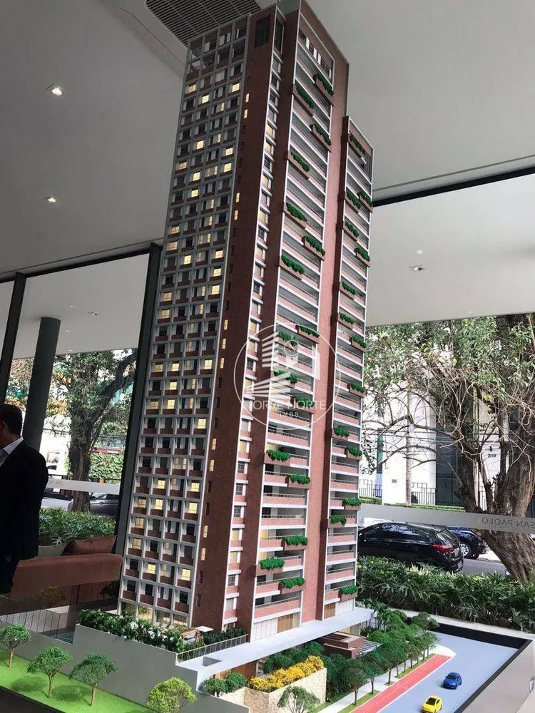 Apartamento, 3 quartos, 277 m² - Foto 1