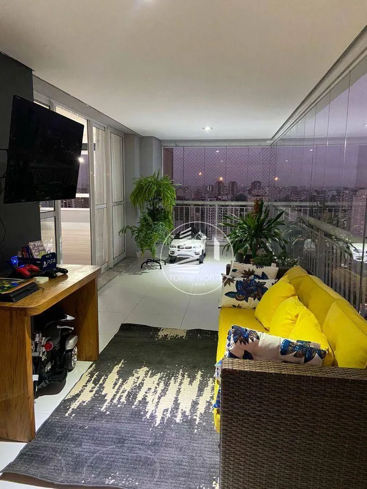 Apartamento, 3 quartos, 260 m² - Foto 1