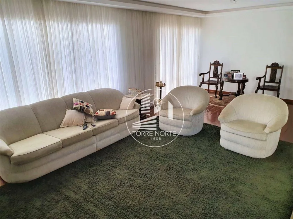 Apartamento, 3 quartos, 240 m² - Foto 4
