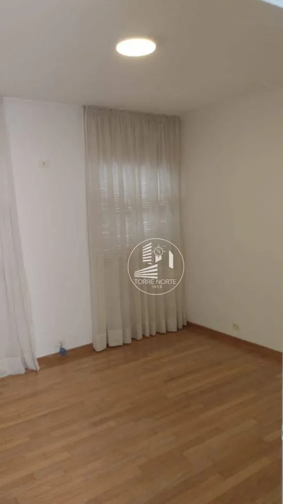 Apartamento, 3 quartos, 153 m² - Foto 2