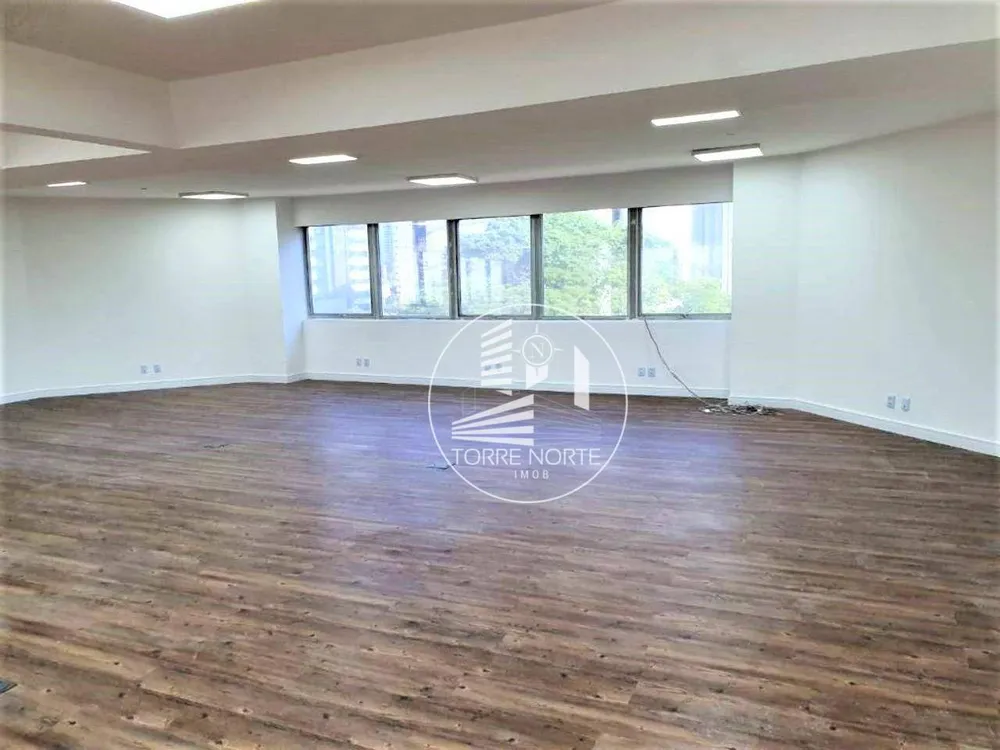 Sala-Conjunto, 204 m² - Foto 1