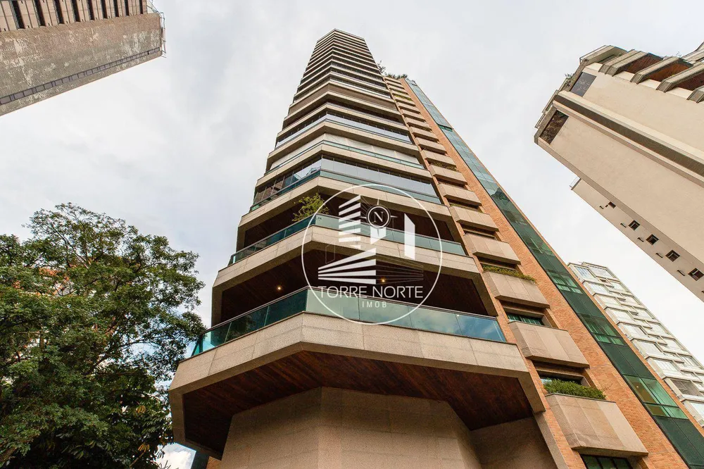 Apartamento, 3 quartos, 360 m² - Foto 1