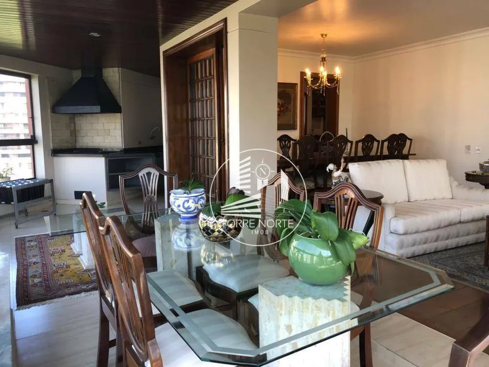 Apartamento, 3 quartos, 242 m² - Foto 4