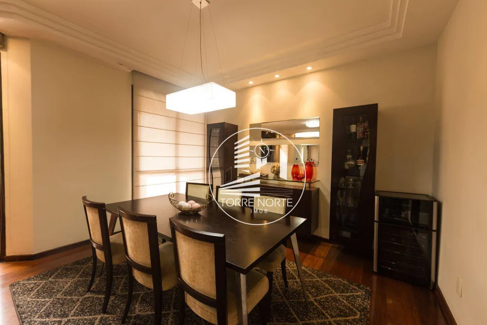 Apartamento, 3 quartos, 188 m² - Foto 4