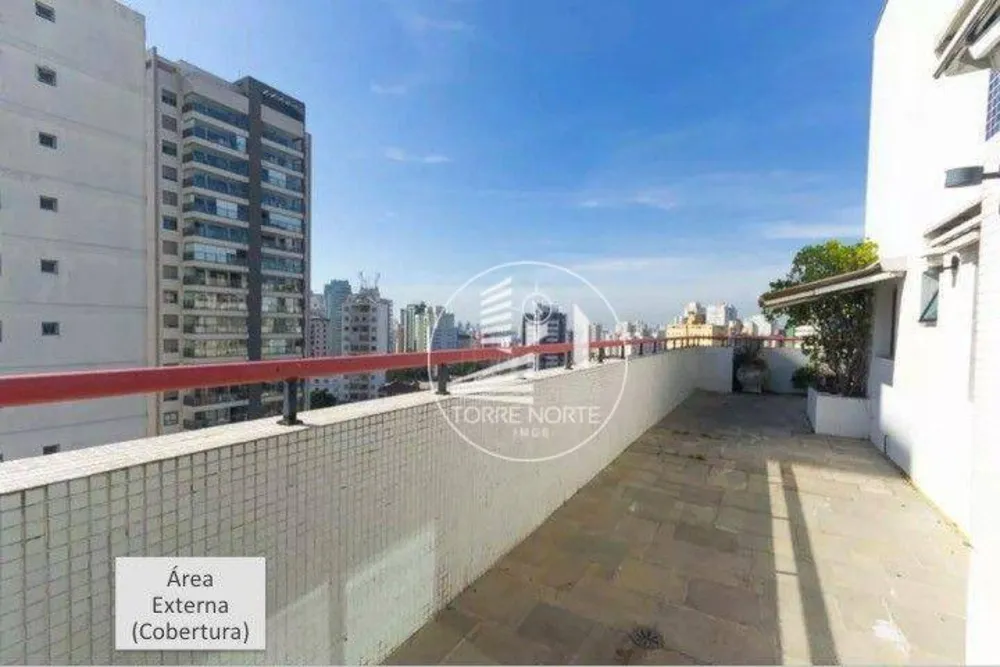 Cobertura, 3 quartos, 220 m² - Foto 3