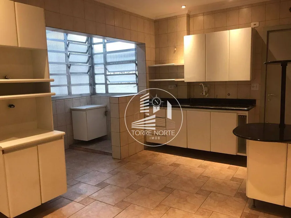 Apartamento, 3 quartos, 169 m² - Foto 2