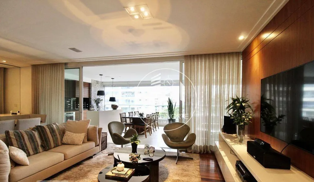 Apartamento, 4 quartos, 222 m² - Foto 1
