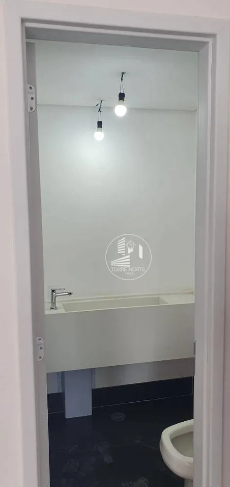 Apartamento, 3 quartos, 131 m² - Foto 2