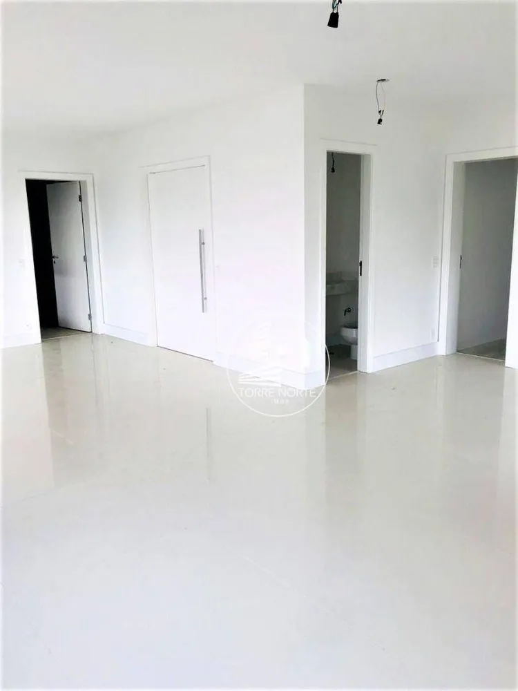 Apartamento, 4 quartos, 193 m² - Foto 3