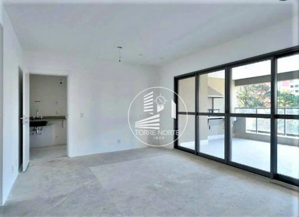 Apartamento, 3 quartos, 137 m² - Foto 2